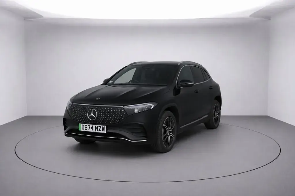 Usado Mercedes EQA250+ Executive 139 kW (190 HP) 2024 Preto SUV