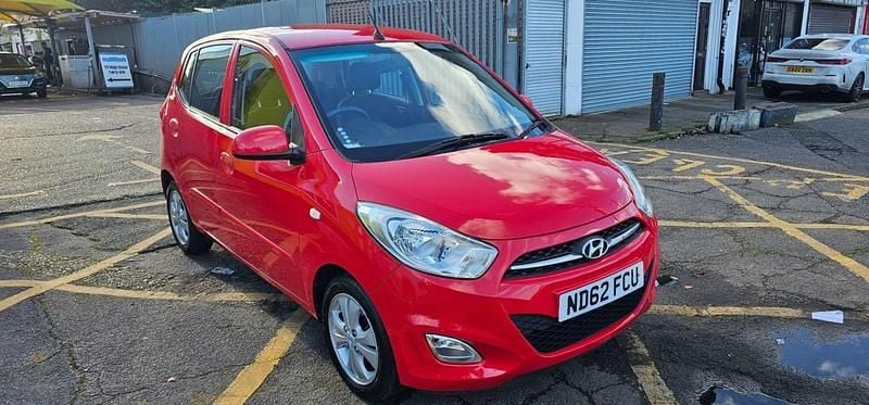 Used Hyundai i10 Active 85 HP (62 kW) 2012 Red Hatchback
