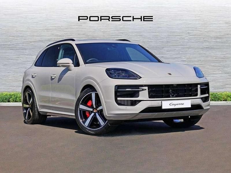 Grey Used 2025 Porsche Cayenne S SUV | £123,667 - Image 1/4
