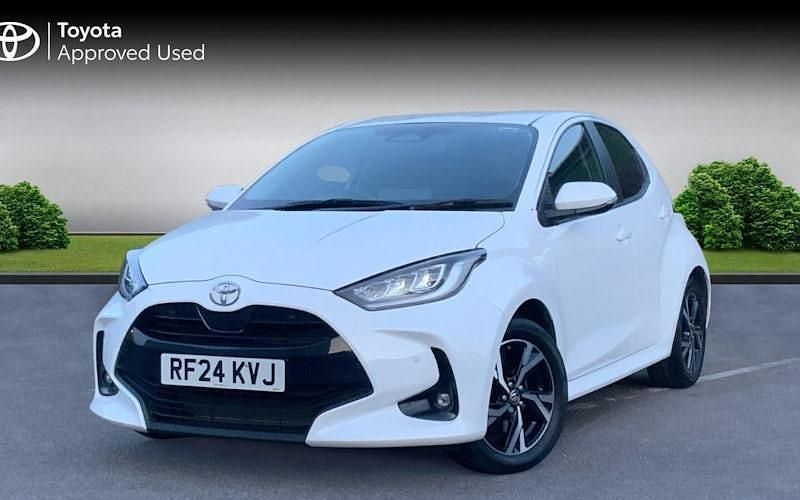 Used Toyota Yaris Hybrid Design 116 HP (85 kW) 2026 Hatchback