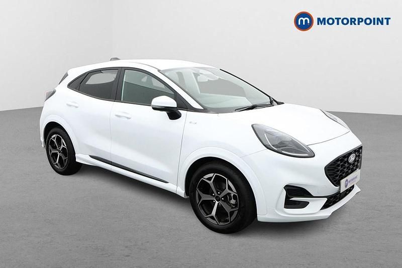 White Used 2025 Ford Puma ST-Line SUV | £20,299 (Fair price) - Image 1/4