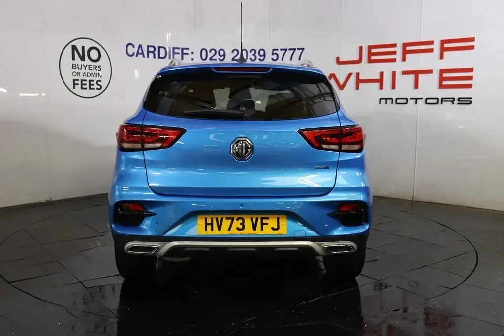 Usado MG ZS Exclusive 2023 Azul Citadino