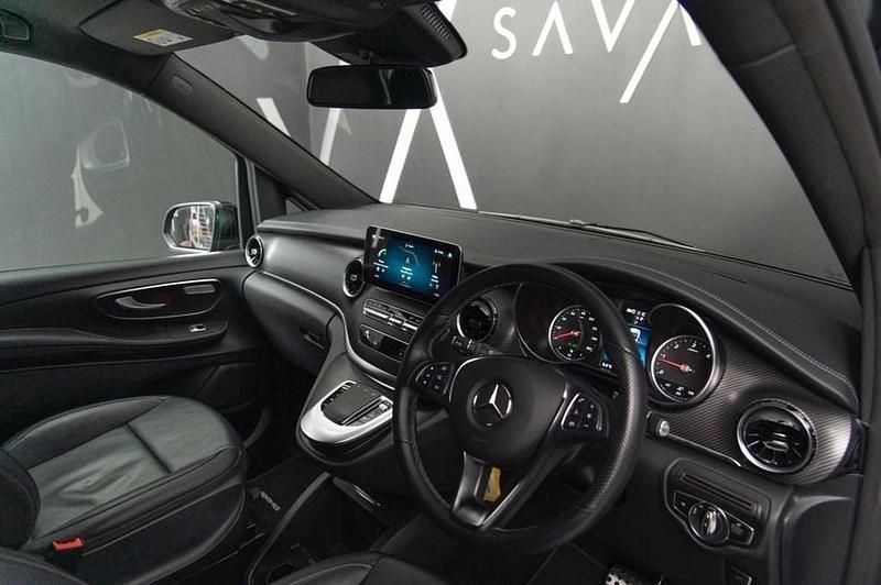 Used Mercedes V220 AMG line 163 HP (119 kW) 2024 Black MPV