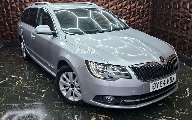 Silver Used 2014 Skoda Superb Elegance Estate | £5,999 (Fair price) - Image 1/4