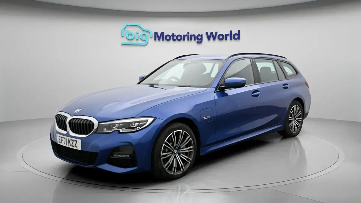 Used BMW 330 M Sport 288 HP (211 kW) 2022 Estate