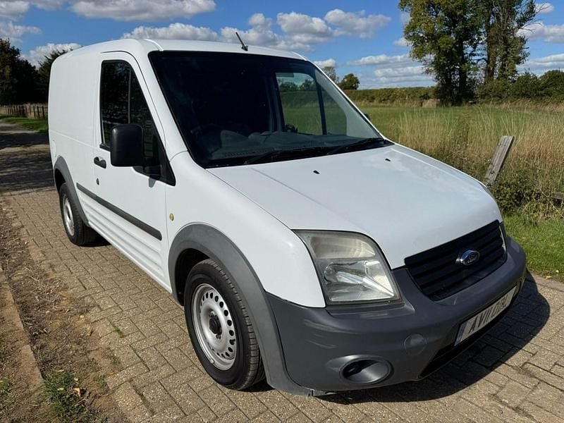 White Used 2011 Ford Transit Hatchback | £2,495 (Fair price) - Image 1/4