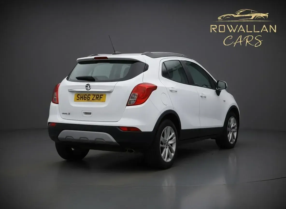 Used Vauxhall Mokka X Active 115 HP (84 kW) 2016 White SUV
