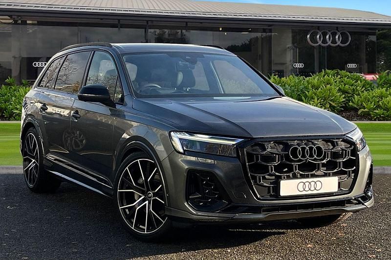 Grey New 2024 Audi Q7 Black Edition SUV | £66,880 (Fair price) - Image 1/4