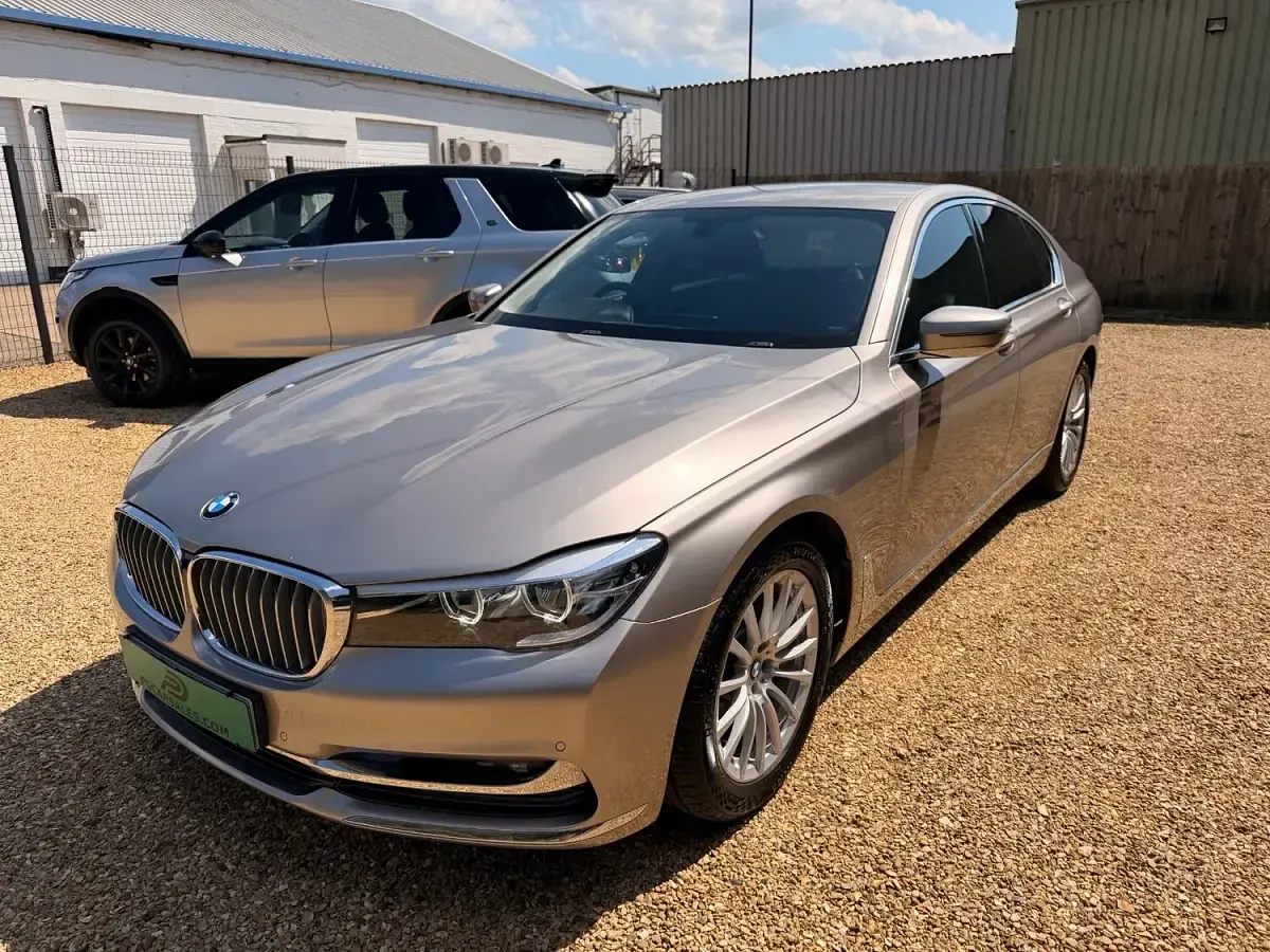 Used BMW 730 Exclusive 2017 Silver Sedan