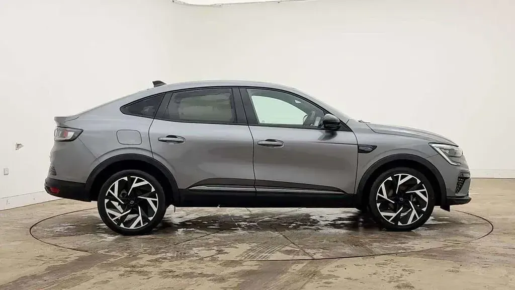 Used Renault Arkana Esprit Alpine 142 HP (104 kW) 2024 Grey  SUV