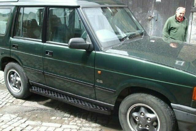 Used 1999 Land Rover Discovery 2 SUV | £1,850 - Image 1/4