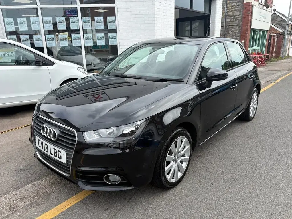 Used Audi A1 Sportback Sport 122 HP (89 kW) 2013 Black Hatchback