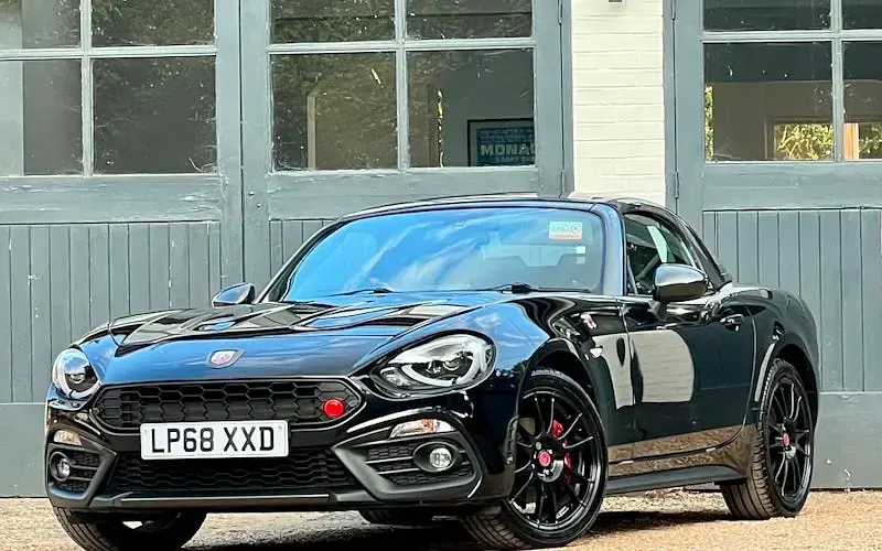 Used Abarth 124 Spider 170 HP (125 kW) 2019 Cabriolet
