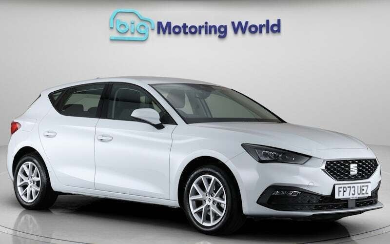 Used 2023 Seat Leon SE Hatchback | £15,900 (Fair price) - Image 1/4