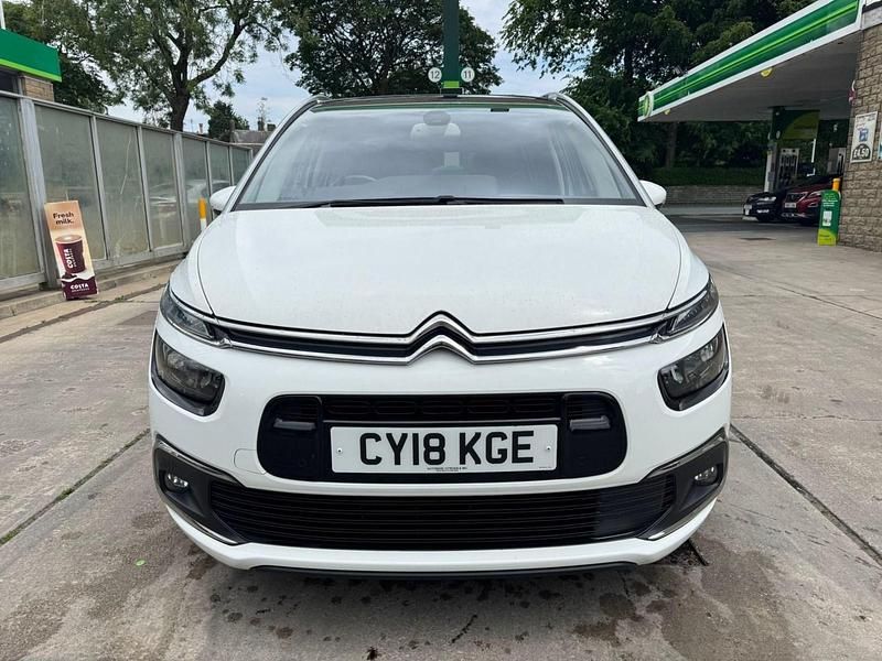 White Used 2018 Citroën Grand C4 Picasso Flair MPV | £7,495 (Good price) - Image 1/4