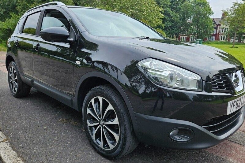 Black Used 2012 Nissan Qashqai N-TEC SUV | £4,495 (A bit pricey) - Image 1/1