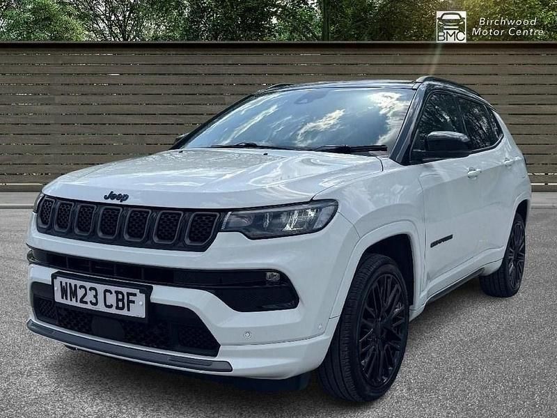 Used Jeep Compass 240 HP (176 kW) 2023 White SUV