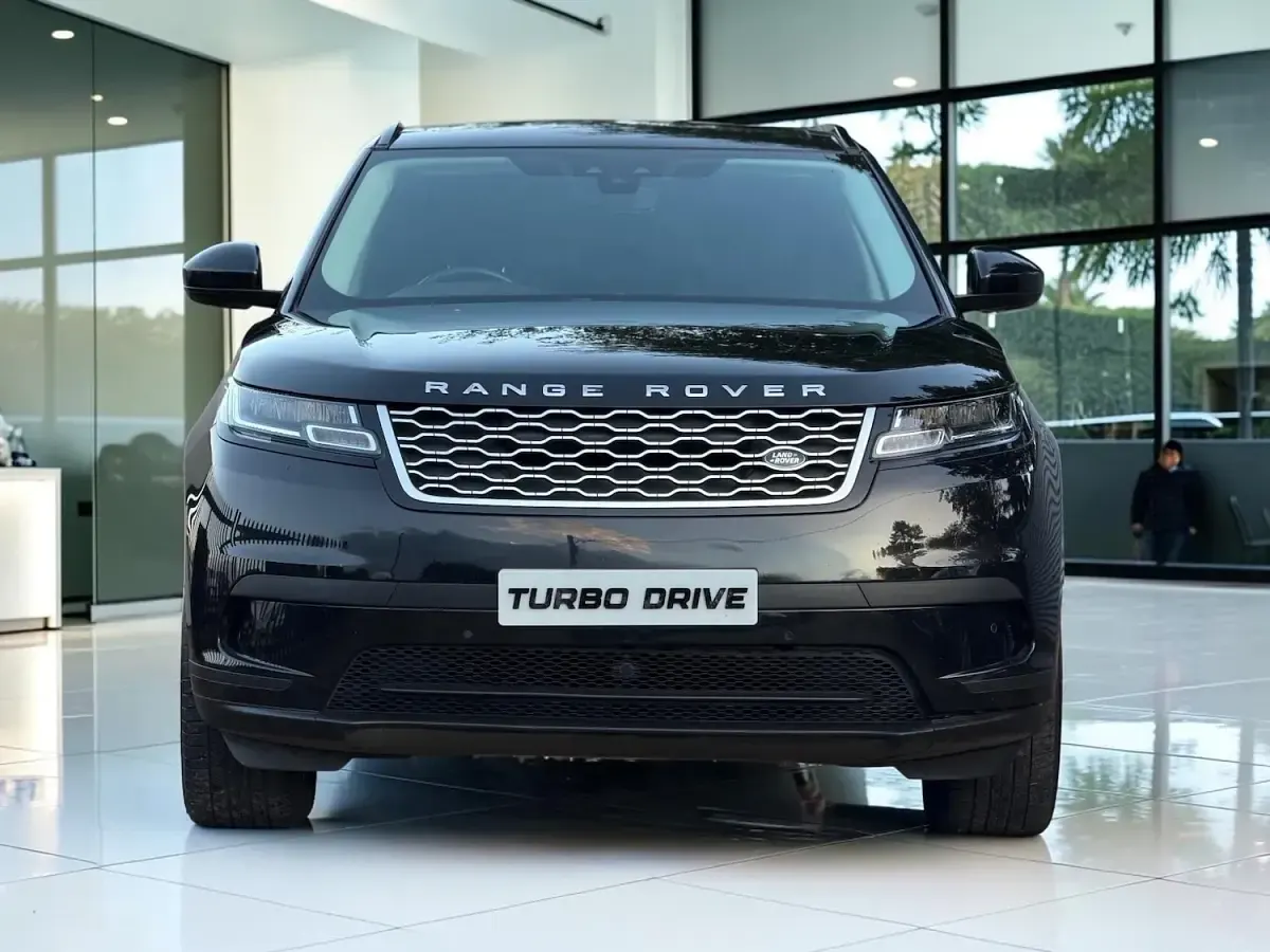 Used Land Rover Range Rover Velar S 177 HP (130 kW) 2017 Black SUV