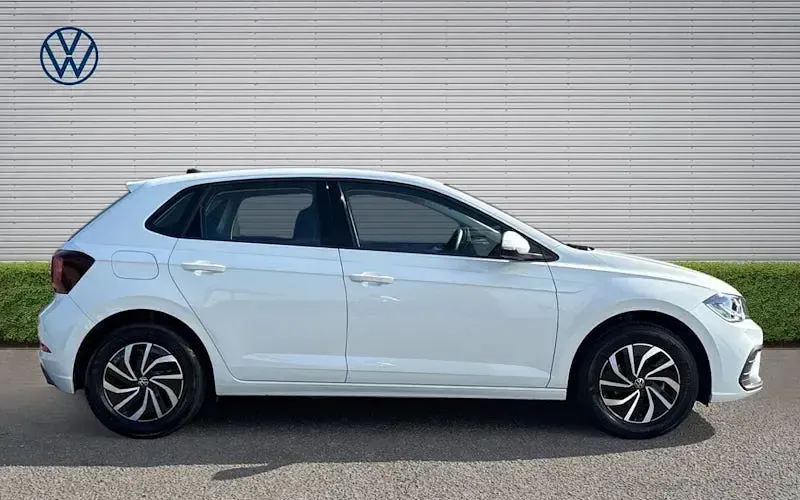 Used VW Polo Life 95 HP (69 kW) 2026 Hatchback