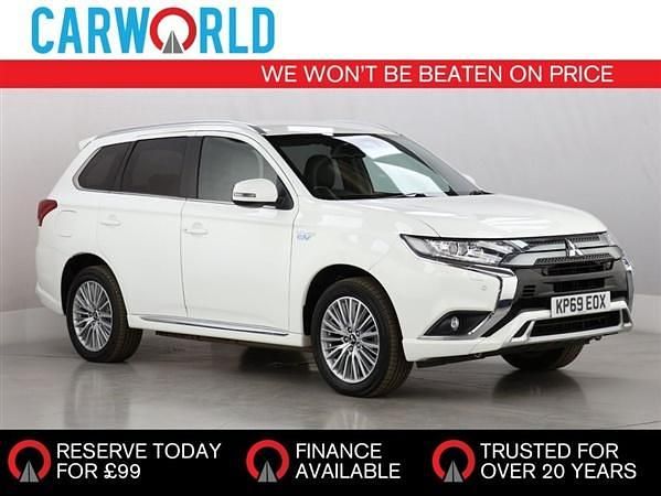 White Used 2019 Mitsubishi Outlander SUV | £18,360 (Expensive) - Image 1/3