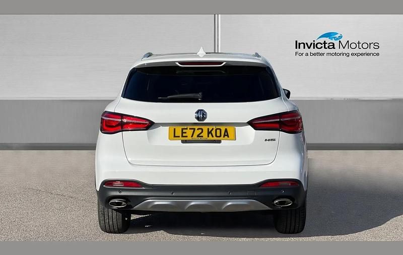 Used MG HS Exclusive 162 HP (119 kW) 2023 White SUV