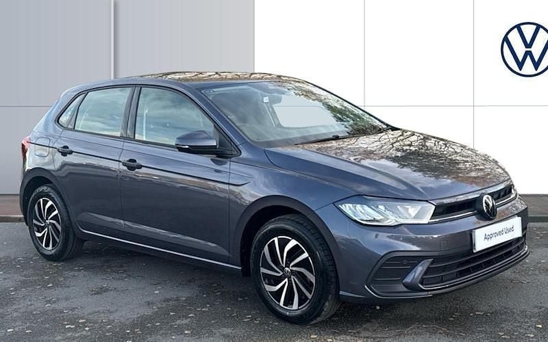 Used 2025 VW Polo Life Hatchback | £15,462 (Good price) - Image 1/4