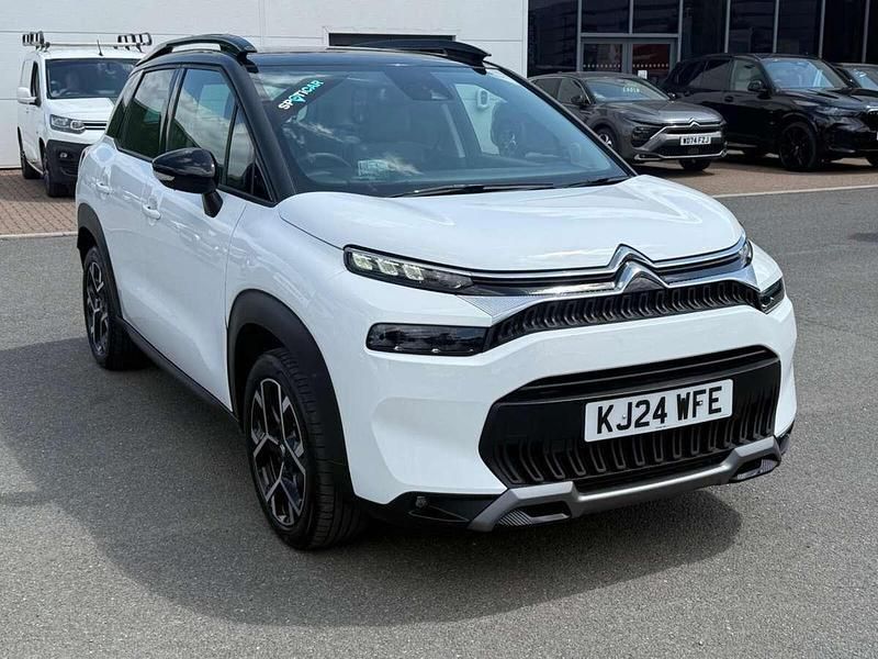 White Used 2024 Citroën C3 Aircross PureTech SUV | £18,995 (Expensive) - Image 1/4