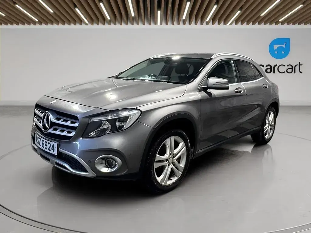 Used Mercedes GLA220 Executive 175 HP (128 kW) 2017 Grey SUV