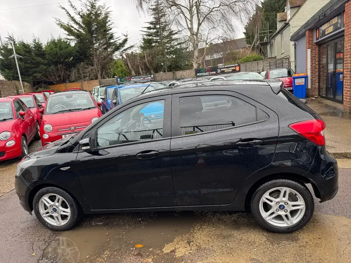 Used Ford Ka Plus Zetec 2018 Black Hatchback