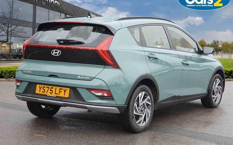 New Hyundai Bayon Advanced 101 HP (74 kW) 2025 Green SUV