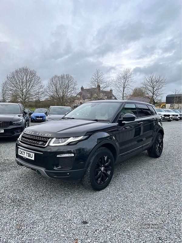 Used Land Rover Range Rover evoque SE 2017 Black Estate