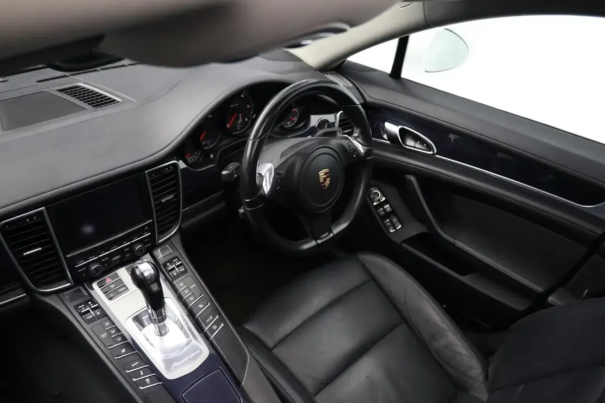 Used Porsche Panamera Platinum Edition 2013 White Hatchback