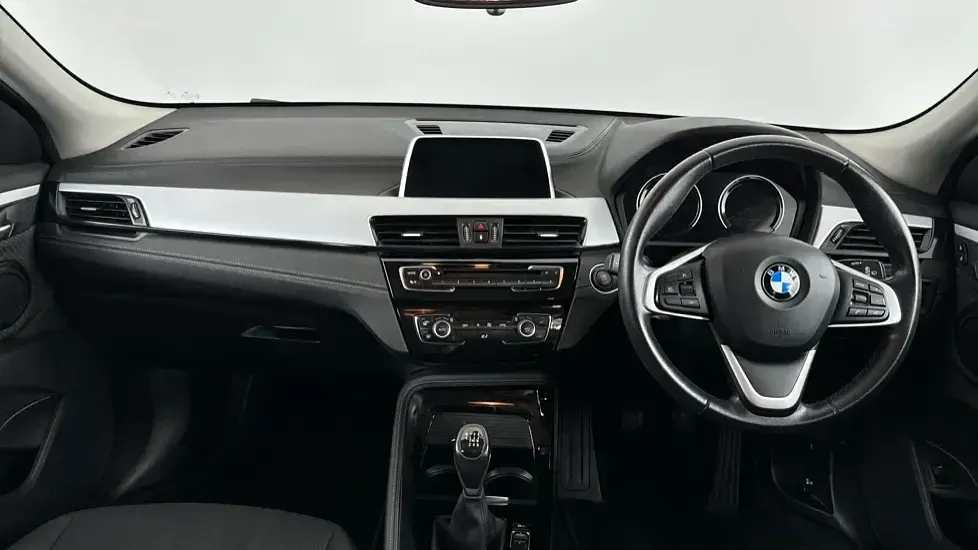 Begagnad BMW X2 Sport Line 148 HK (108 kW) 2019 Svart SUV