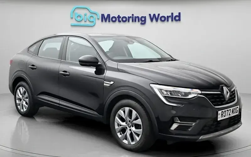 Gebraucht Renault Arkana Iconic 145 PS (106 kW) 2022 SUV