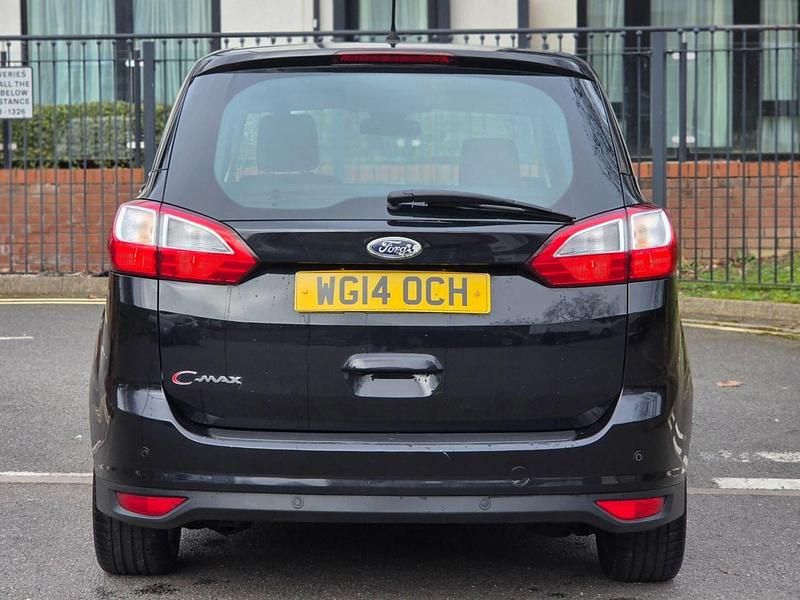 Usado Ford Grand C-Max Titanium 115 HP (84 kW) 2014 Preto Monovolume