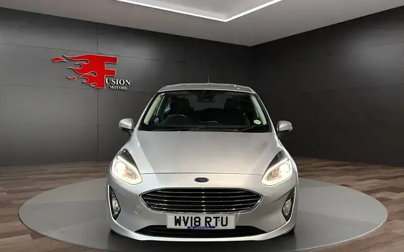 Used Ford Fiesta Zetec 86 HP (63 kW) 2019 Hatchback