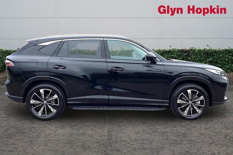 Used MG HS Trophy 2025 Black SUV