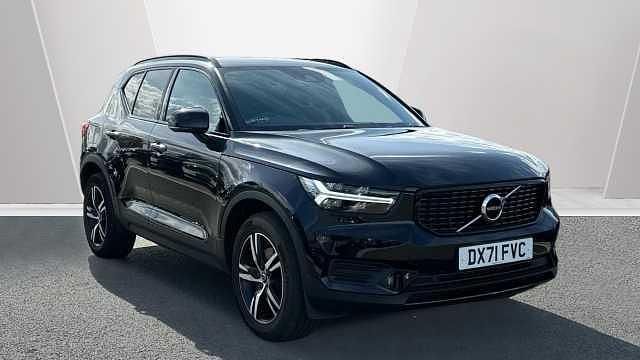 Used 2022 Volvo XC40 R-Design SUV | £24,500 (Fair price) - Image 1/3