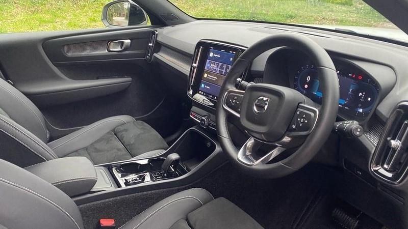 Used Volvo XC40 Plus 2025 White SUV