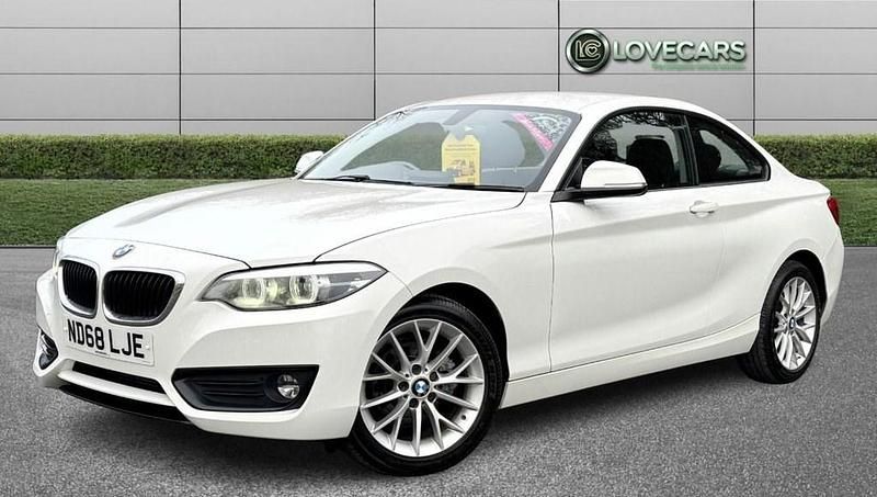 Used BMW 218 Comfort Edition 136 HP (100 kW) 2018 White Coupe