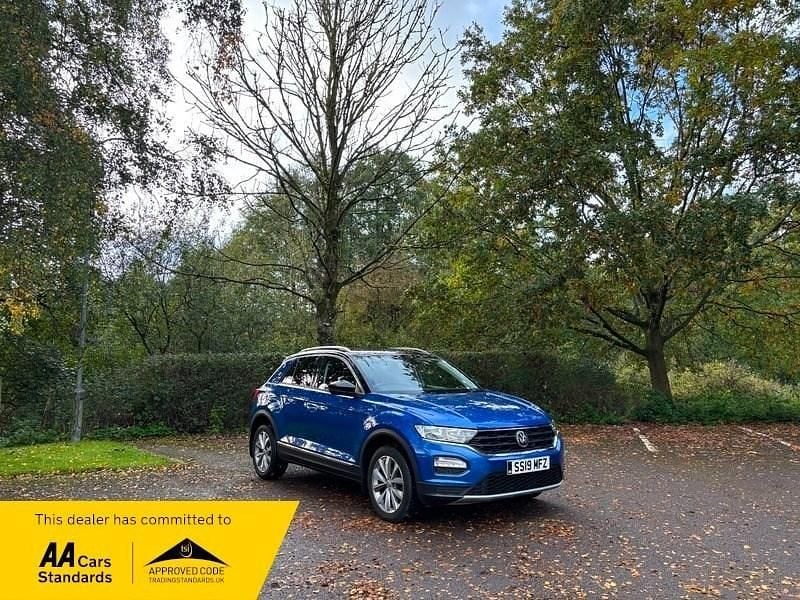 Used VW T-Roc Design 115 HP (84 kW) 2019 Blue SUV