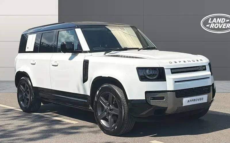 Begagnad Land Rover Defender SE Dynamic 249 HK (183 kW) 2025 SUV