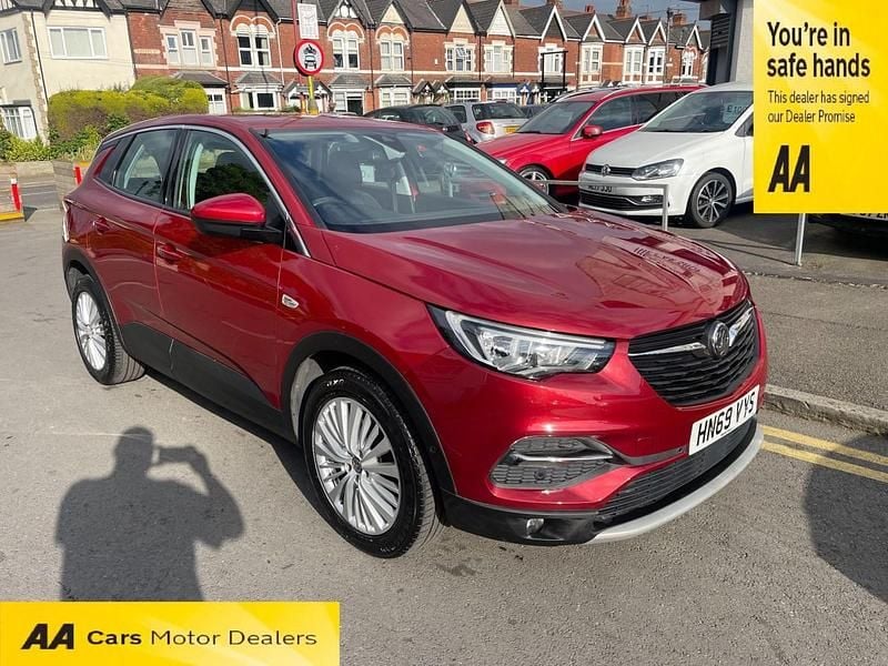 Red Used 2019 Vauxhall Grandland X Business Edition SUV | £8,000 (Fair price) - Image 1/4