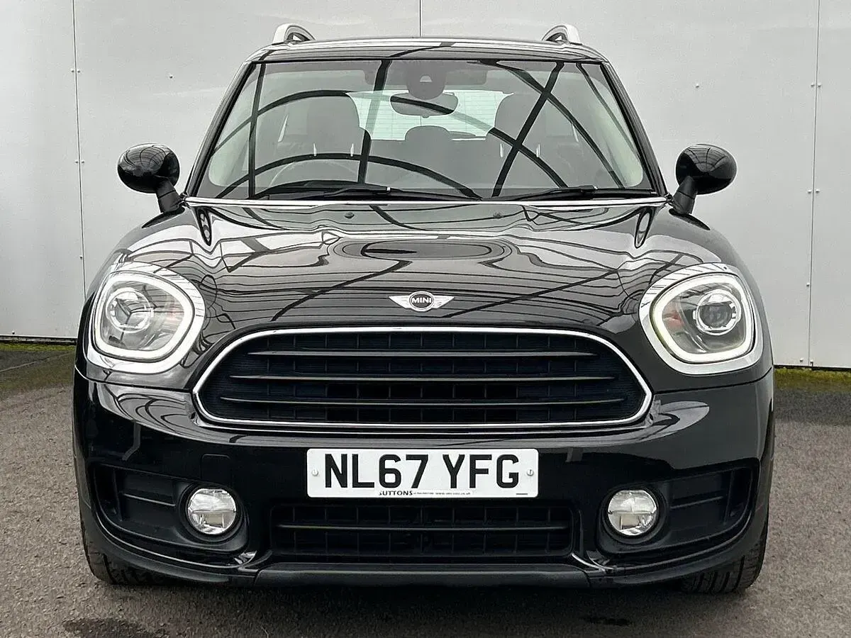 Used Mini Cooper D Countryman 150 HP (110 kW) 2017 Black SUV