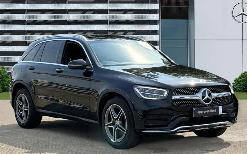 Usado Mercedes GLC220 AMG line 194 CV (142 kW) 2021 Familiar