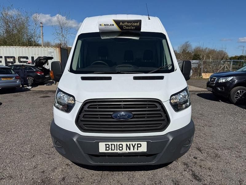 Usado Ford Transit 130 HP (95 kW) 2018 Branco Van