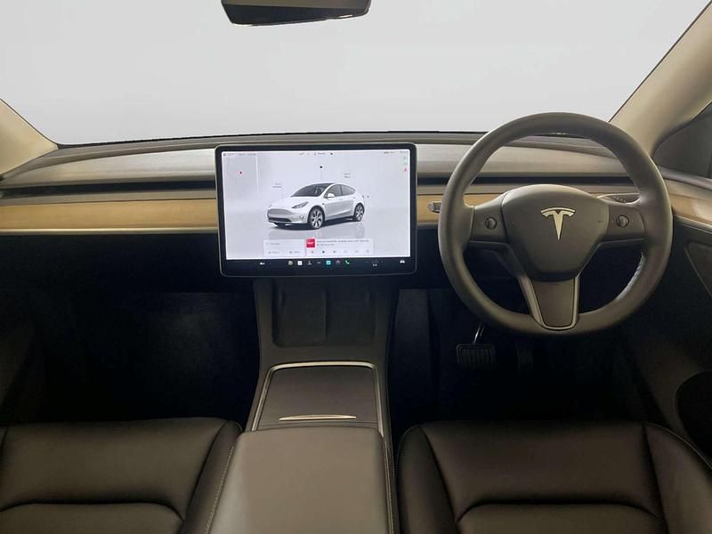Used Tesla Model Y Long Range AWD 282 kW (384 HP) 2022 White SUV
