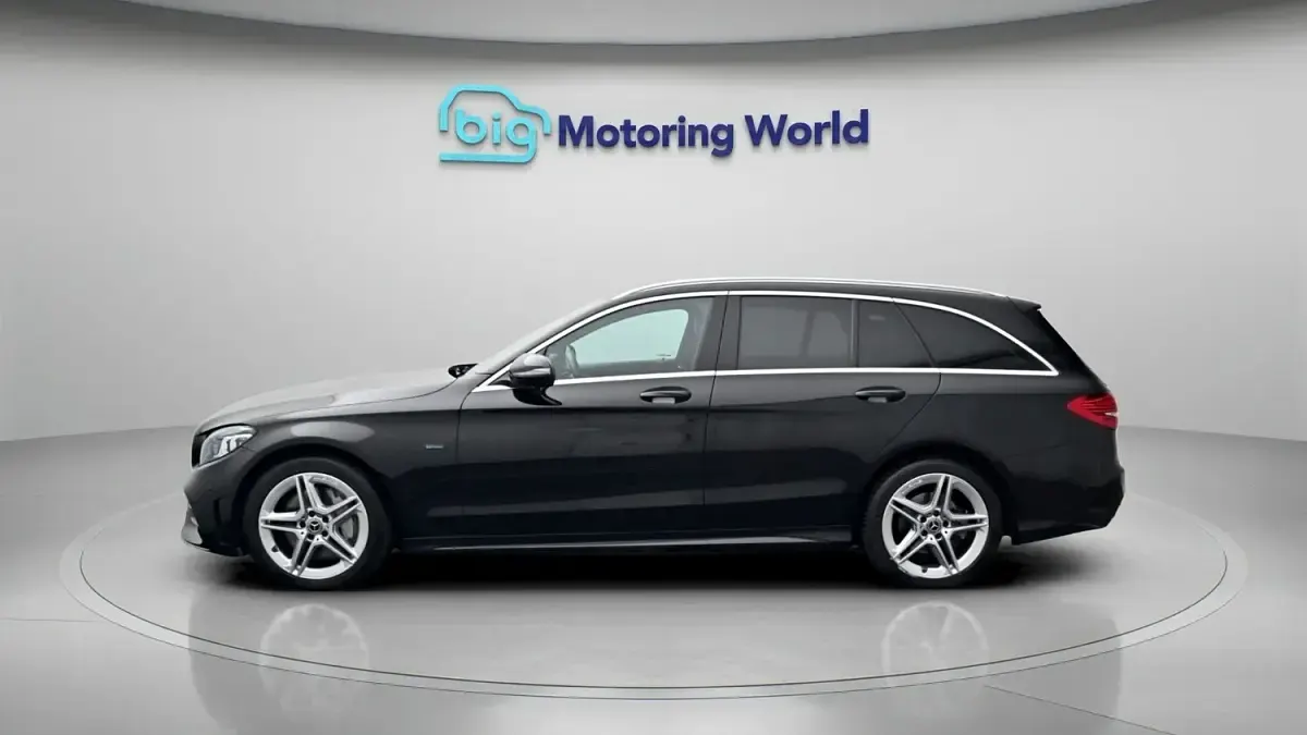 Used Mercedes C300e AMG line 320 HP (235 kW) 2021 Black Estate