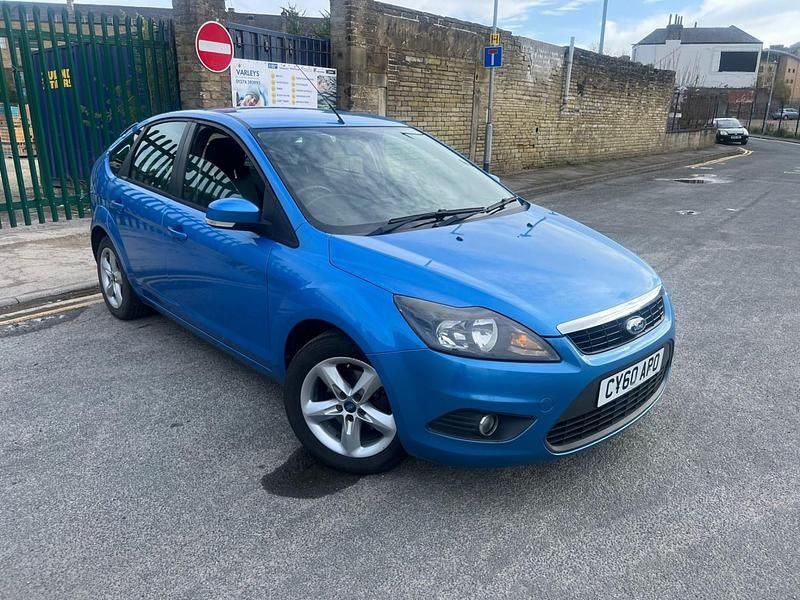 Used Ford Focus Zetec 2011 Blue Hatchback