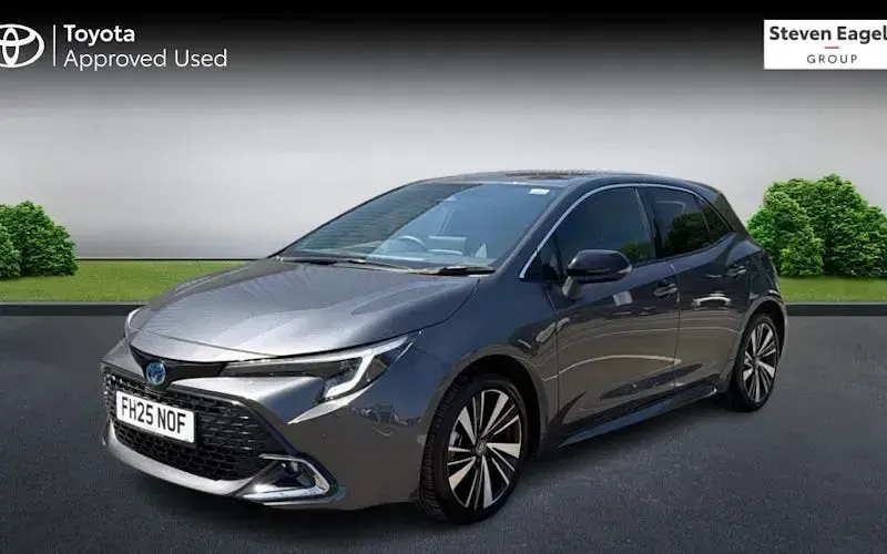 Used Toyota Corolla Design 140 HP (102 kW) 2026 Hatchback